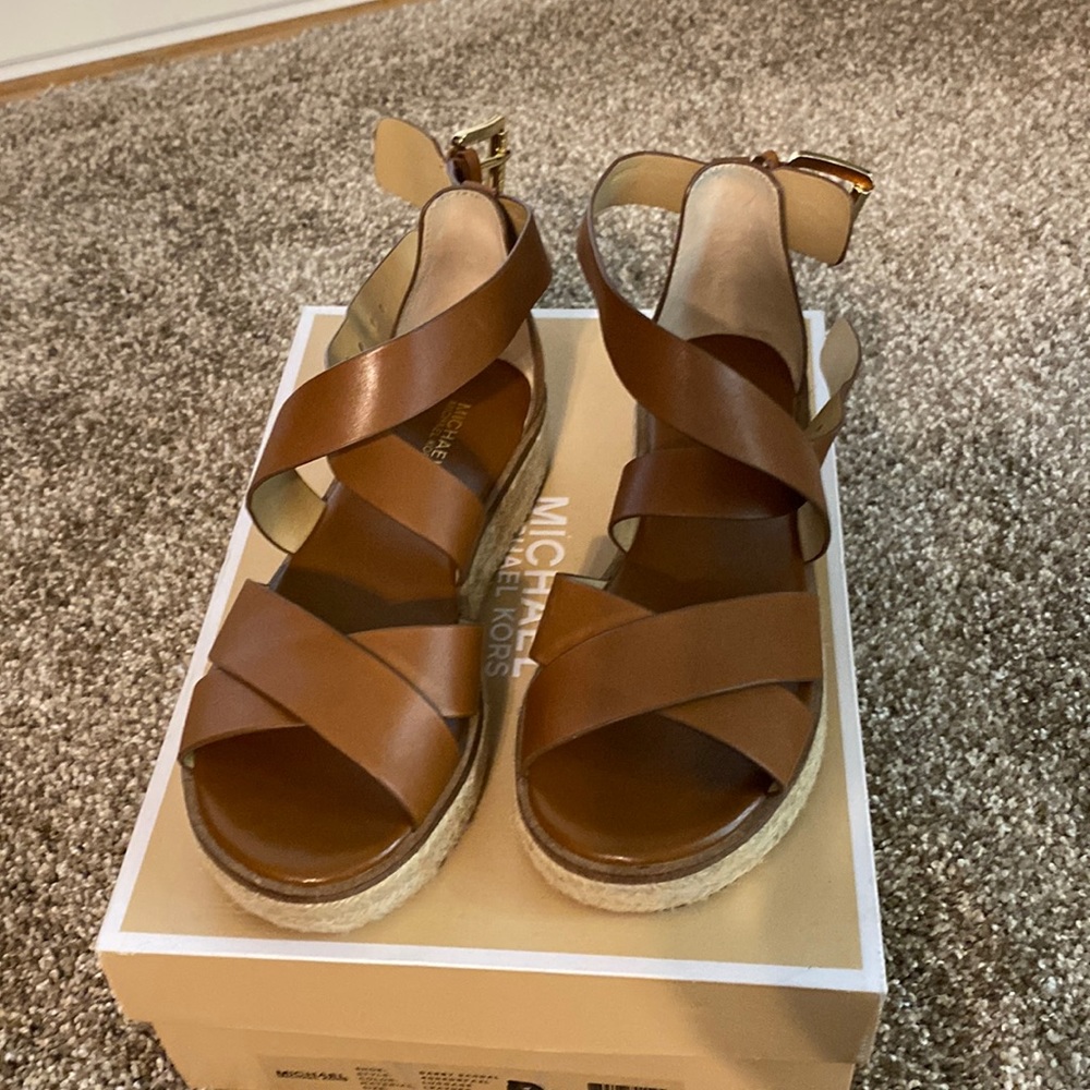 Womens Michael KORS platform sandals